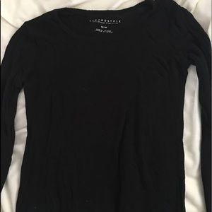 long sleeve black shirt